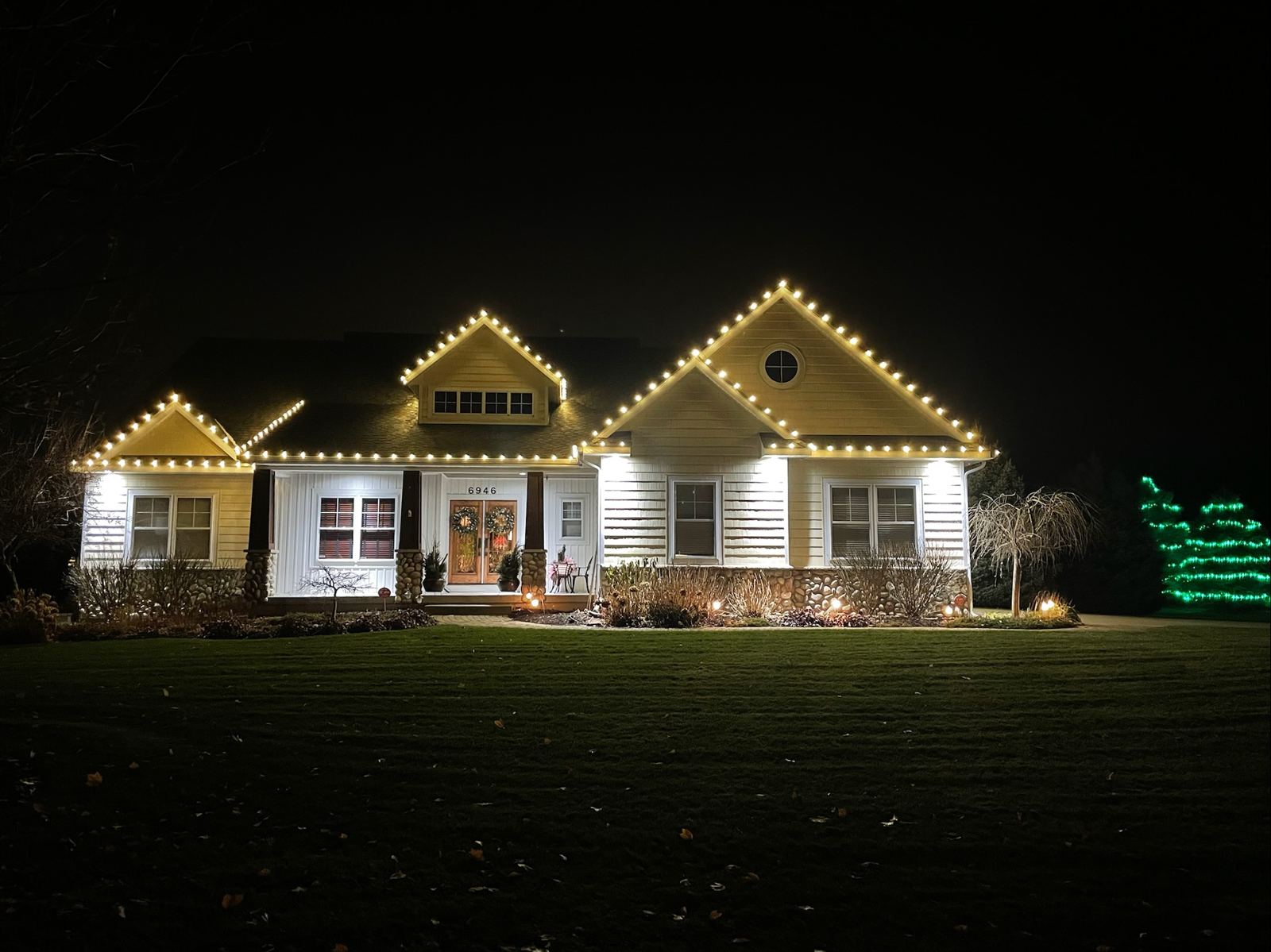 Christmas light installation Allendale, MI